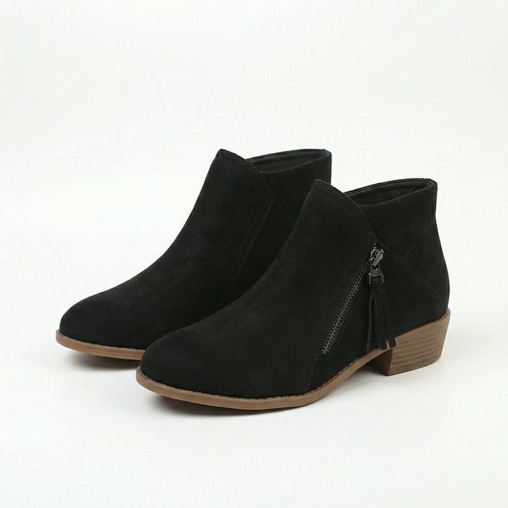 Daniela | Elegant and Modern Tassel Ankle Boots