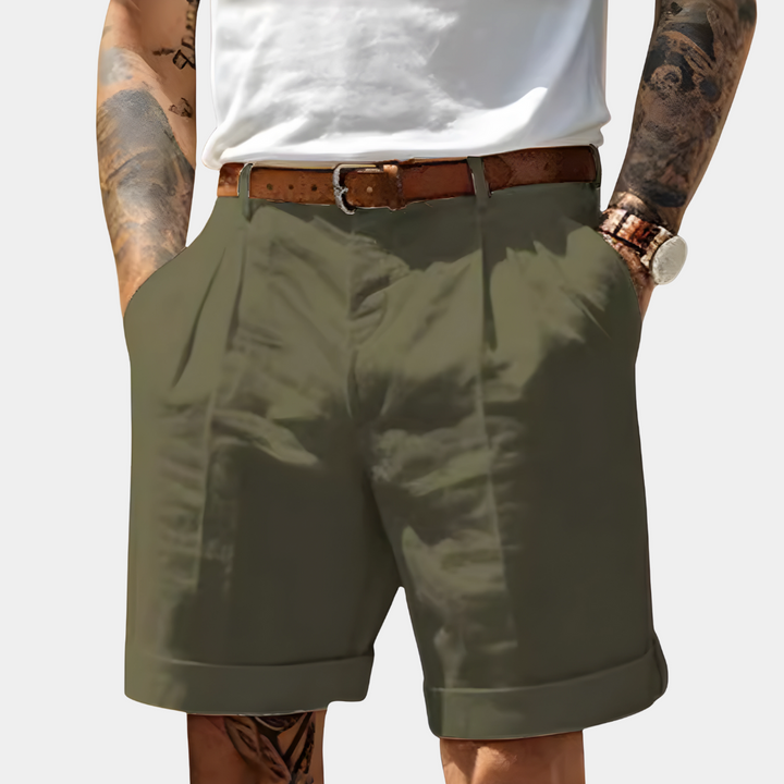 Elegant Bermuda Shorts in Breathable Cotton - Elena Harper