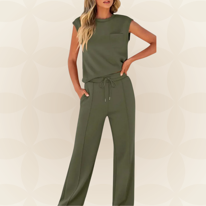 Elegant women's outfit with sleeveless top and flowy wide pants, view 6 - Elena Harper