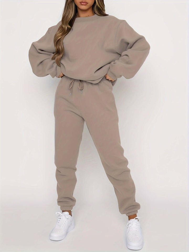 Women's Oversized Sweater and Joggers Tracksuit