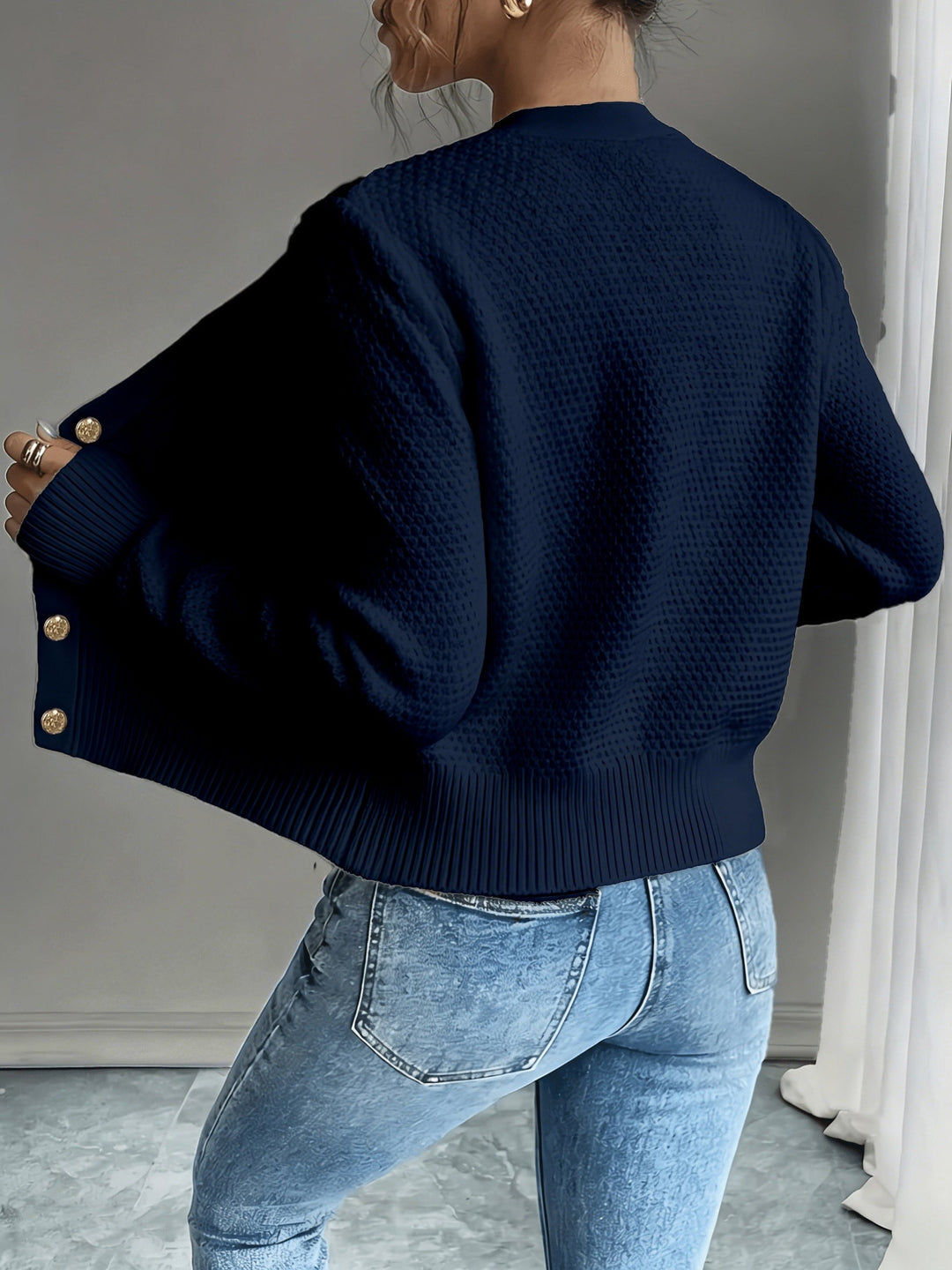 Isabelle - Elegant Twisted Knit Cardigan with Round Neck