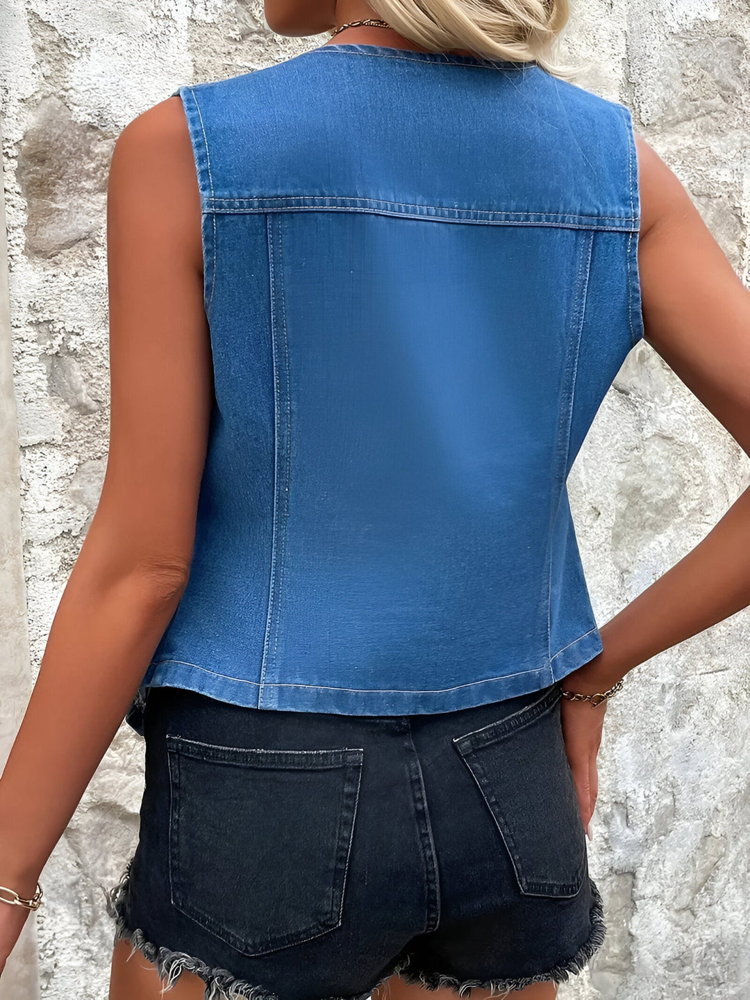 Cayana - Elegant Sleeveless Vest