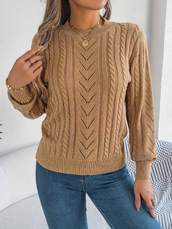 Laura | Classic and Cozy Cable Knit Sweater with Round Neck