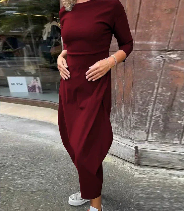 Elizabeth | Timeless Dress with Practical Sophistication