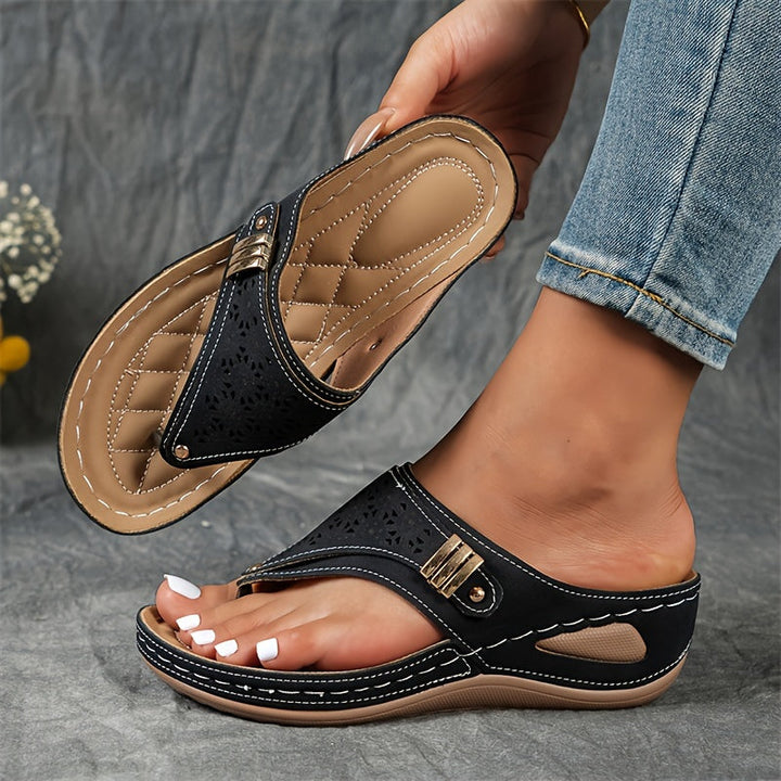 Platform wedge flip-flops adorned with pearls for women Montarello