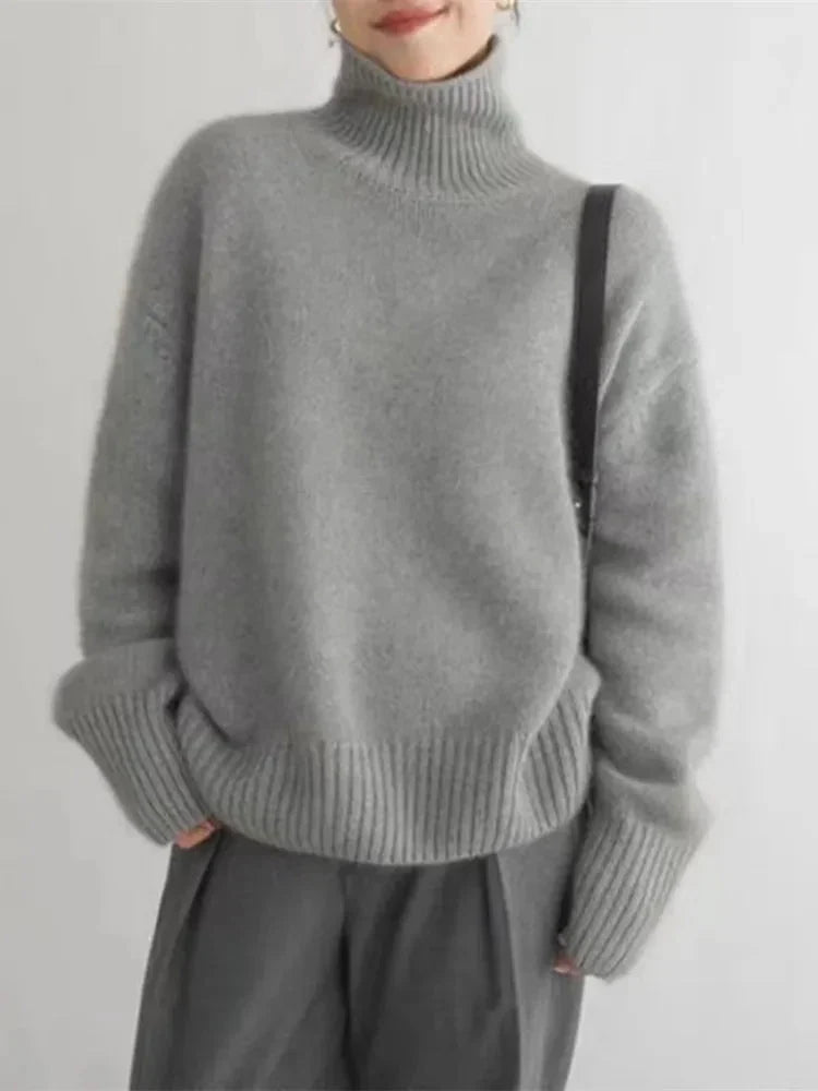 Antje | Luxurious and Warm Cashmere Knit Sweater
