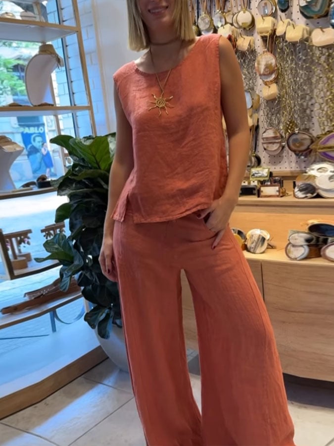 Naomi – Breezy Sleeveless Summer Jumpsuit