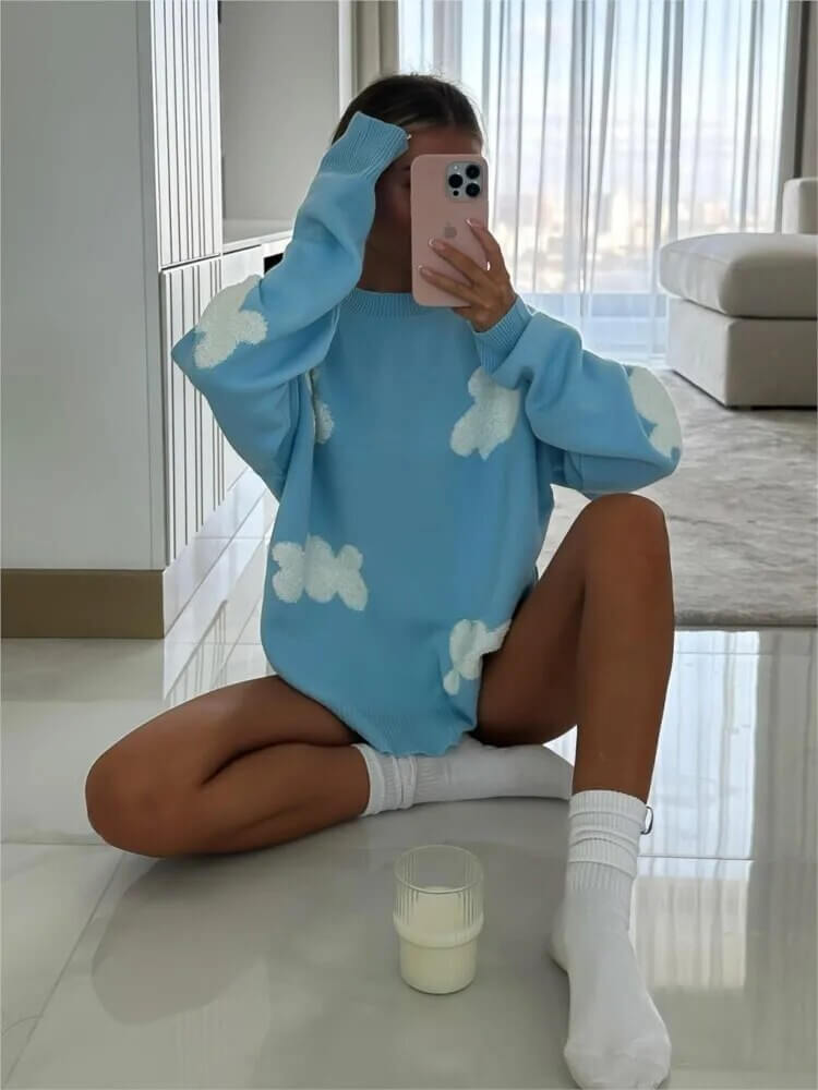 Women's Loose Fit Heart Print Sweater