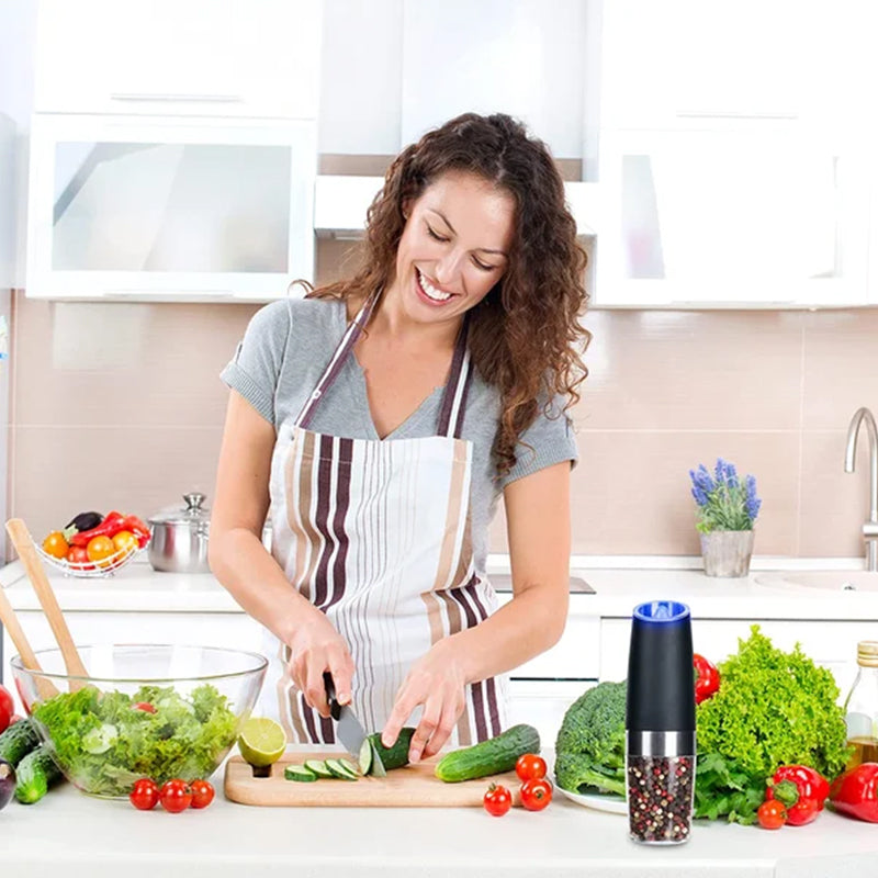 GraviGrind™ - Electric Salt and Pepper Mill