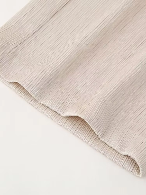 Zara - Trendy Outfit for Women, Modern Style