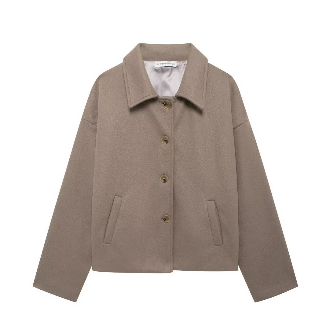 Short Women's Coat with Notched Collar - Chic and Soft