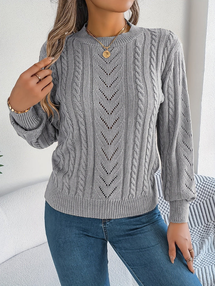 Laura | Classic and Cozy Cable Knit Sweater with Round Neck