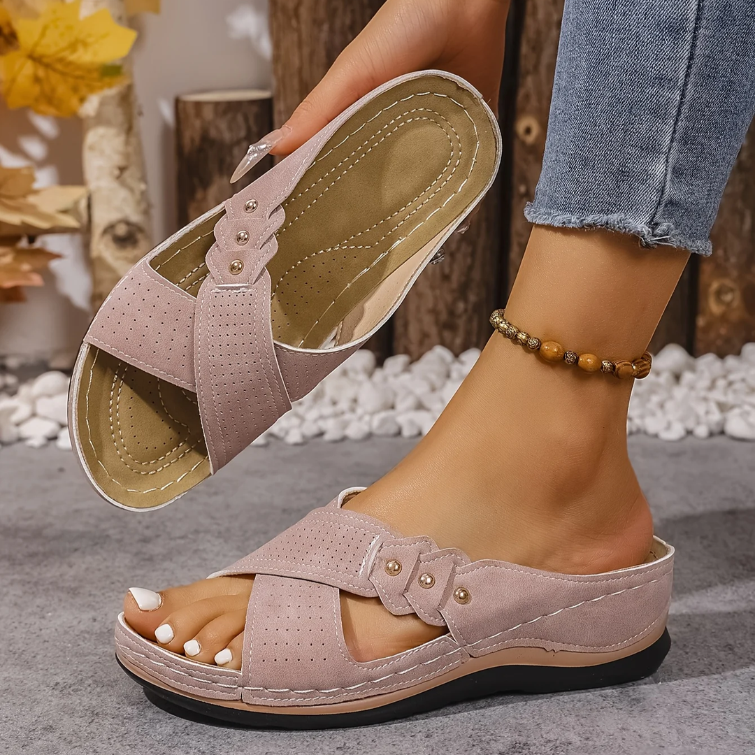 CHIC WIG SANDAL FOR WOMEN