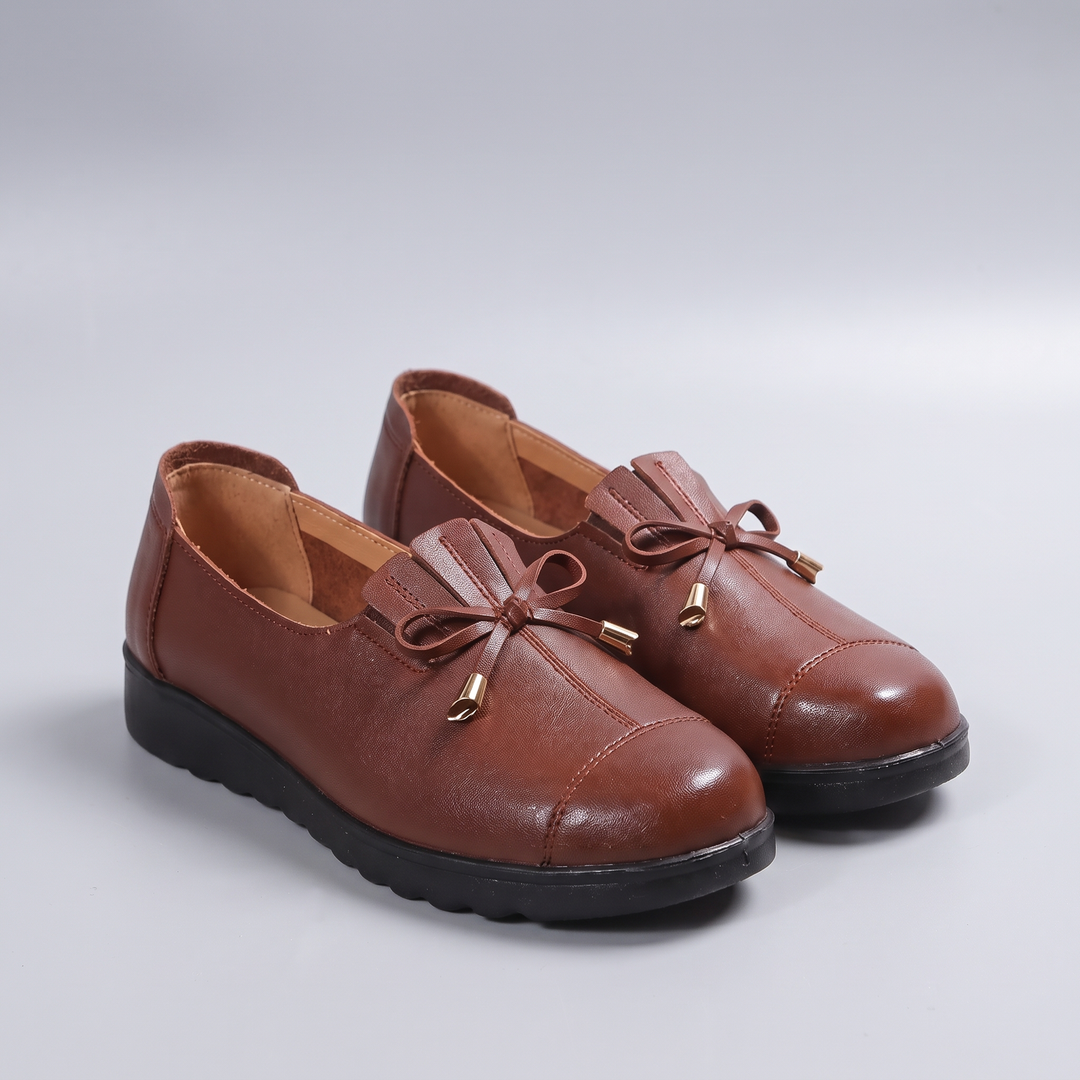 Olivia | Classic and Elegant Women's Leather Loafers with Decorative Bow