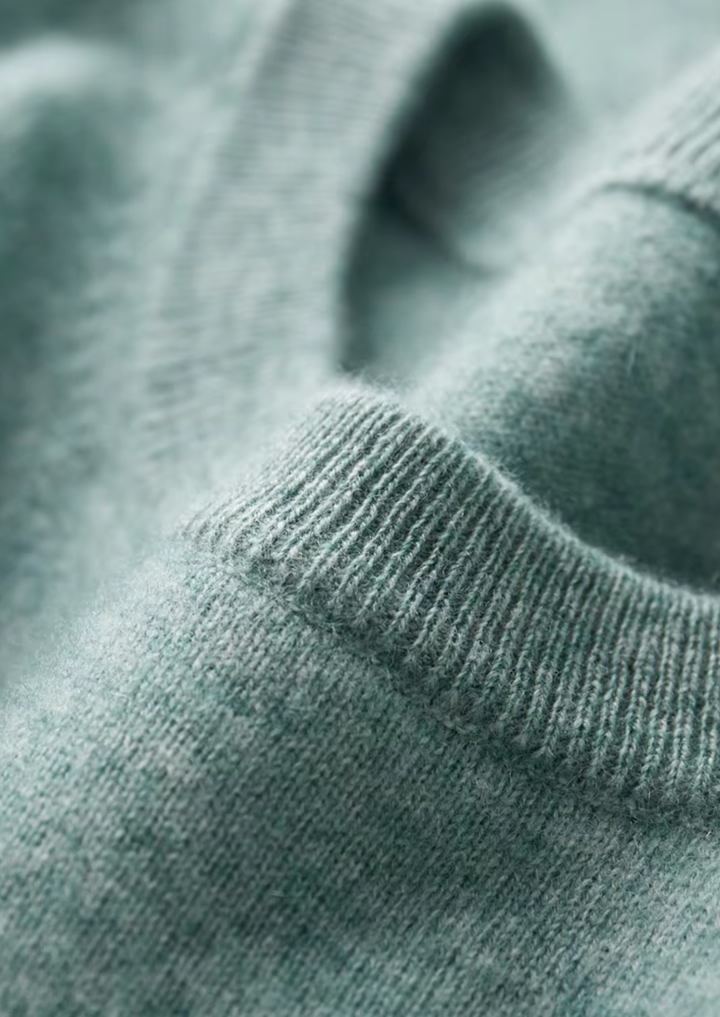 100% CASHMERE CLASSIC CREWNECK T-SHIRT