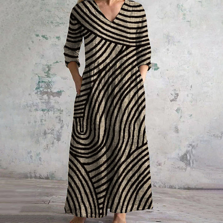 Kaida – Vintage Striped Dress