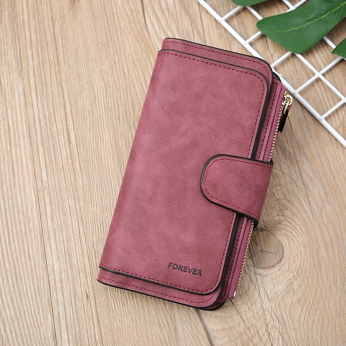 Elegant Wallet™ Keeps Essentials Stylish