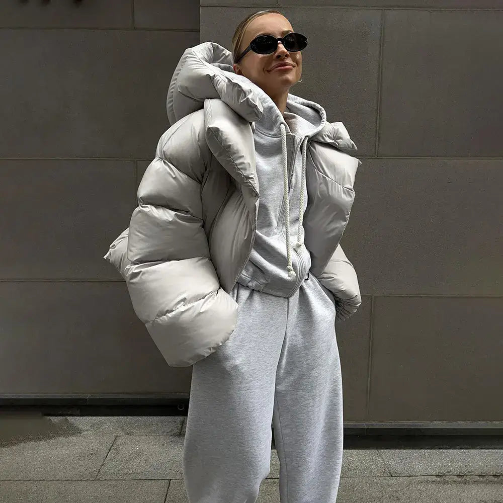 Elegant and Comfortable Winter Quilted Jacket, view 3 - Elena Harper