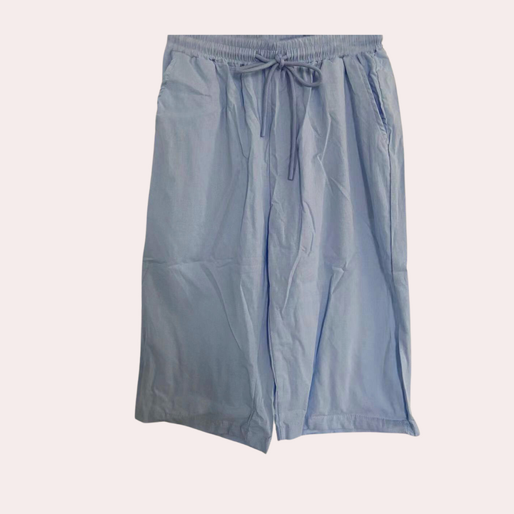 Breathable and Flexible Women's Shorts - Elara