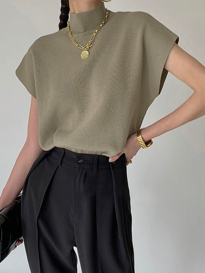 Ismara - Elegant Top with High Collar