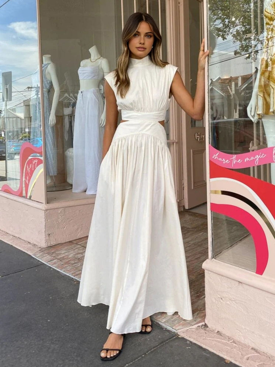 Daisy - Long dress with V-neck
