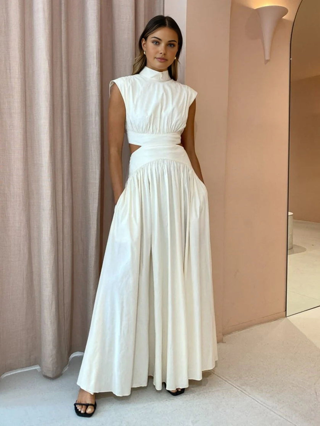 Daisy - Long dress with V-neck