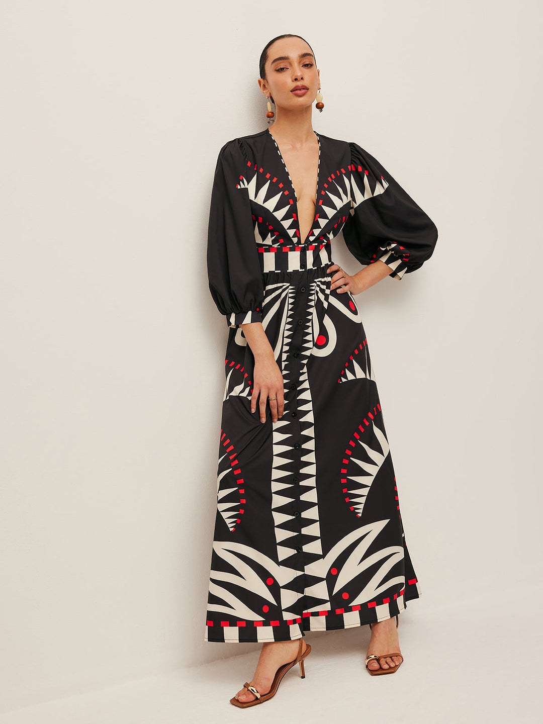 Dinah - Dress with V-neck and boho print