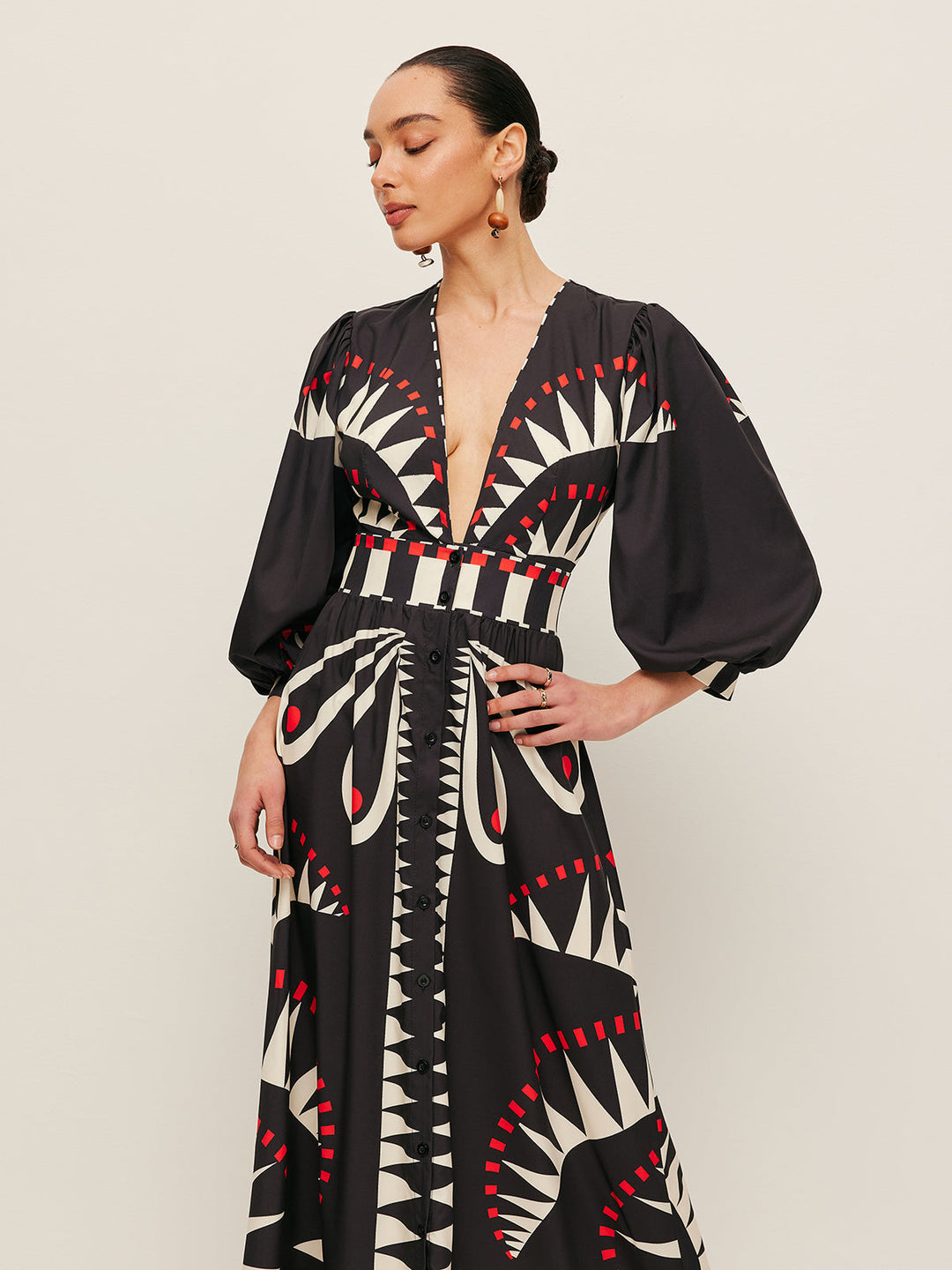 Dinah - Dress with V-neck and boho print