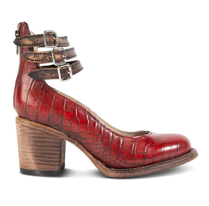 COMFORTABLE AND ELEGANT ANKLE BOOTS