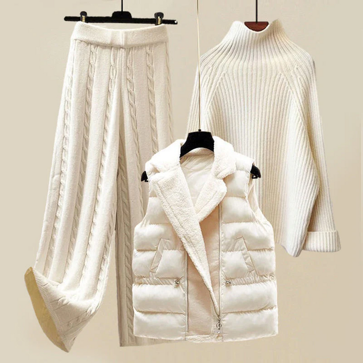 Comfortable, Cozy Knitting Set - Elena Harper
