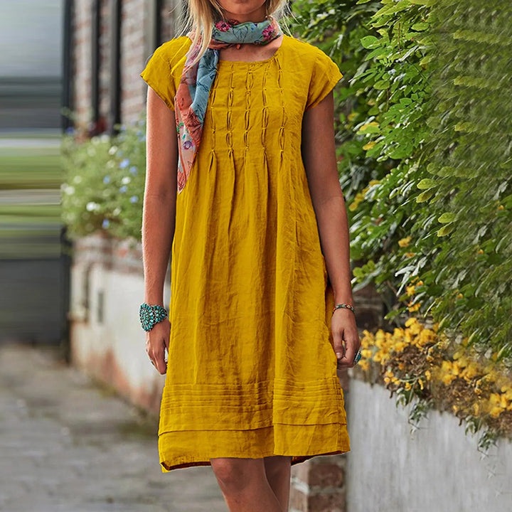 Comfortable Mini Summer Dress for Women with Short Sleeves - Anna