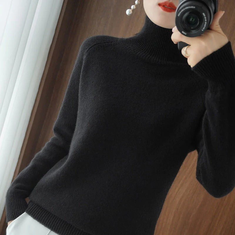 Ladies Knitted Turtleneck – Autumn/Winter