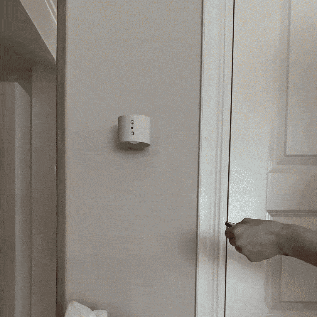 Wireless Rechargeable LED Wall Sconce – Ambient Lighting with Remote Control