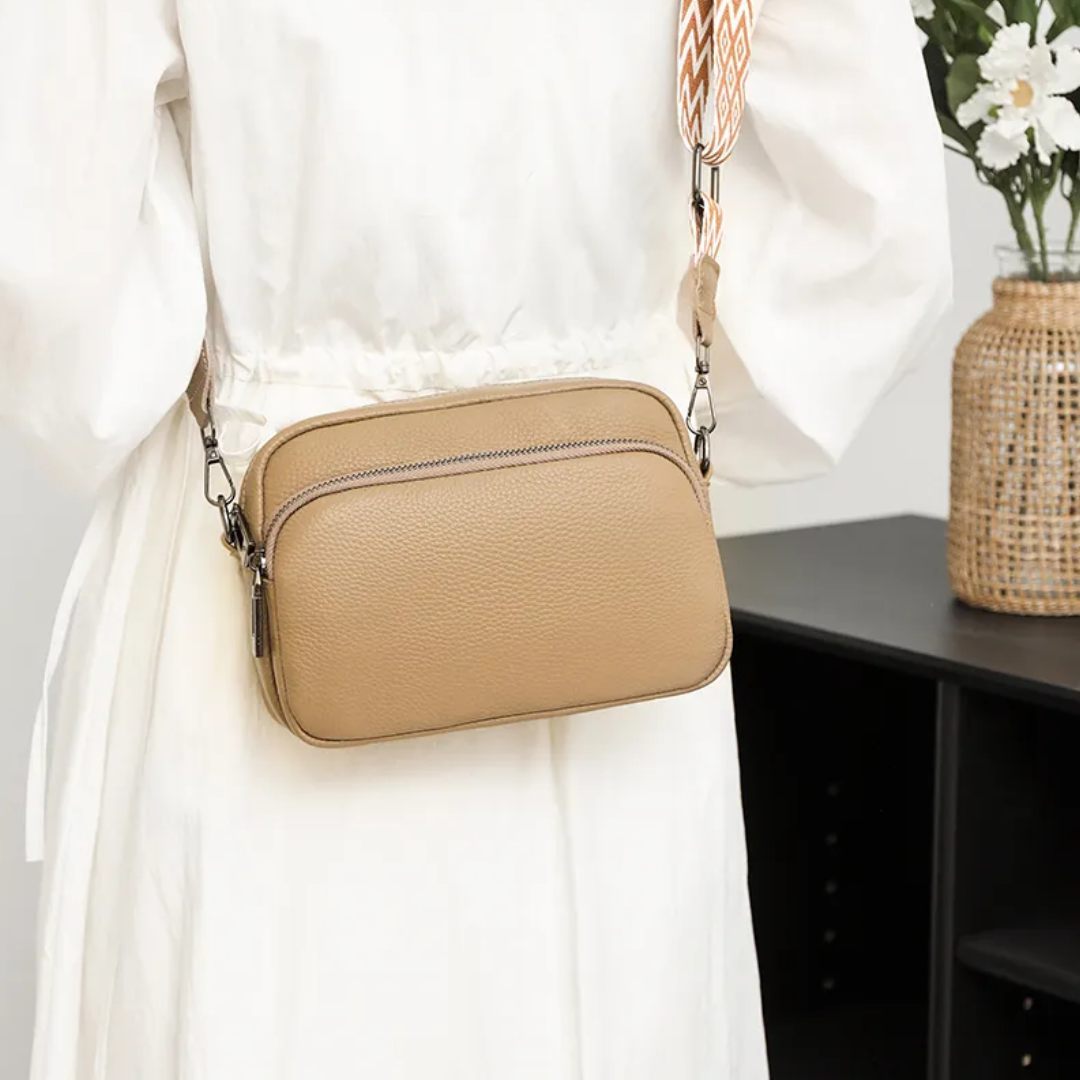 Carrie Messenger Bag Sleek & Stylish - Elena Harper