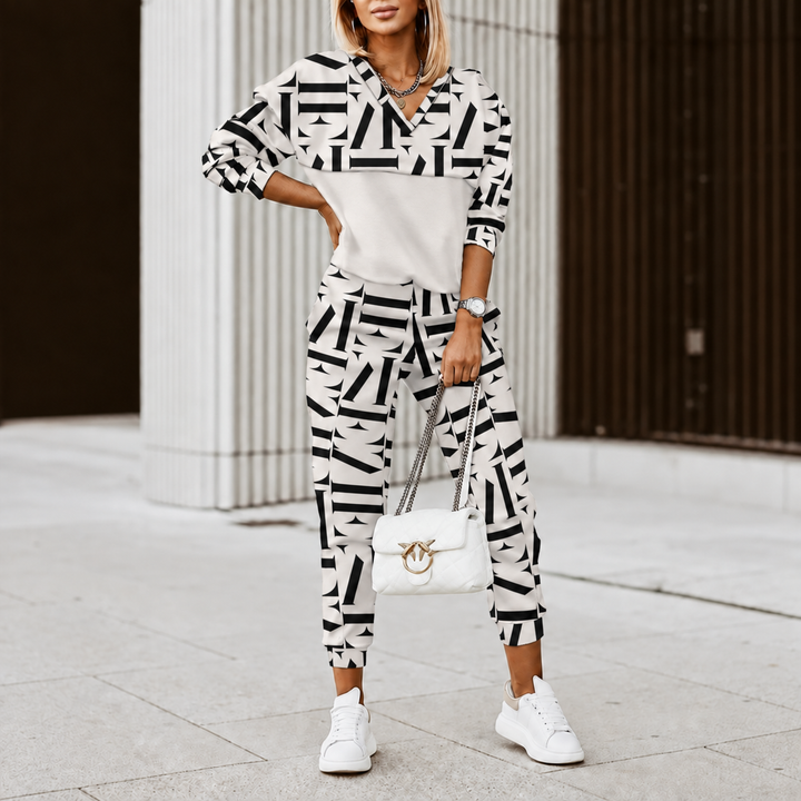 Hailey | Women's Tracksuit Set Checked Hoodie and Joggers