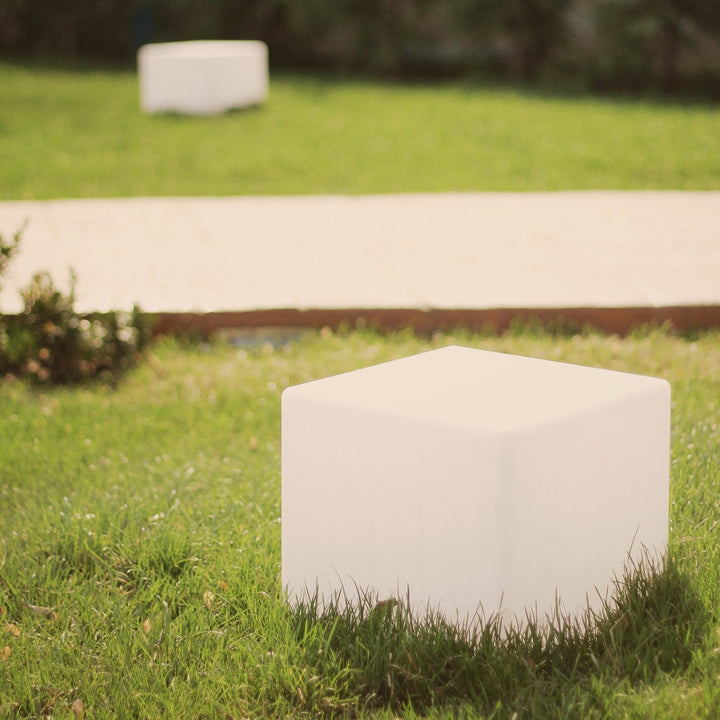 Decorative LED Cube Lamp – Wireless Ambient Lamp for Indoor and Outdoor Use