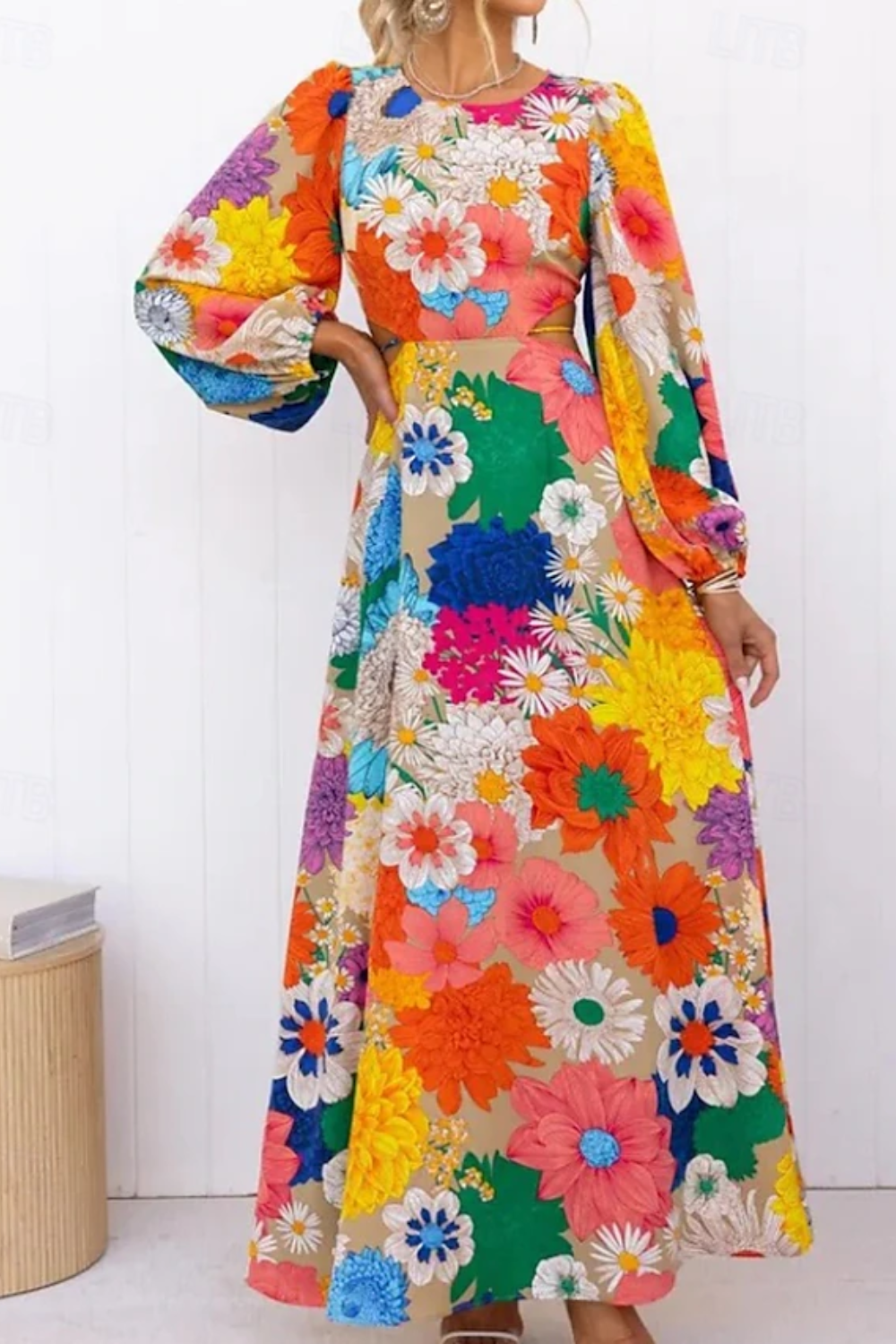 Daisy Sunburst Bloom Maxi Dress - Elena Harper