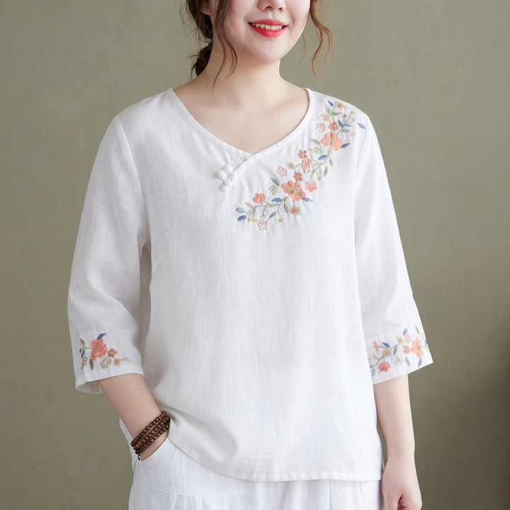 Delphine - Embroideried side open Half Sleeve Top