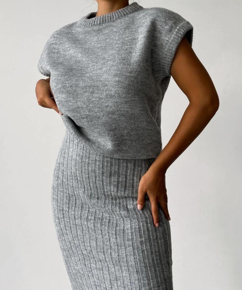 ELLIE Elegant Fashionable Outfit Set, view 8 - Elena Harper