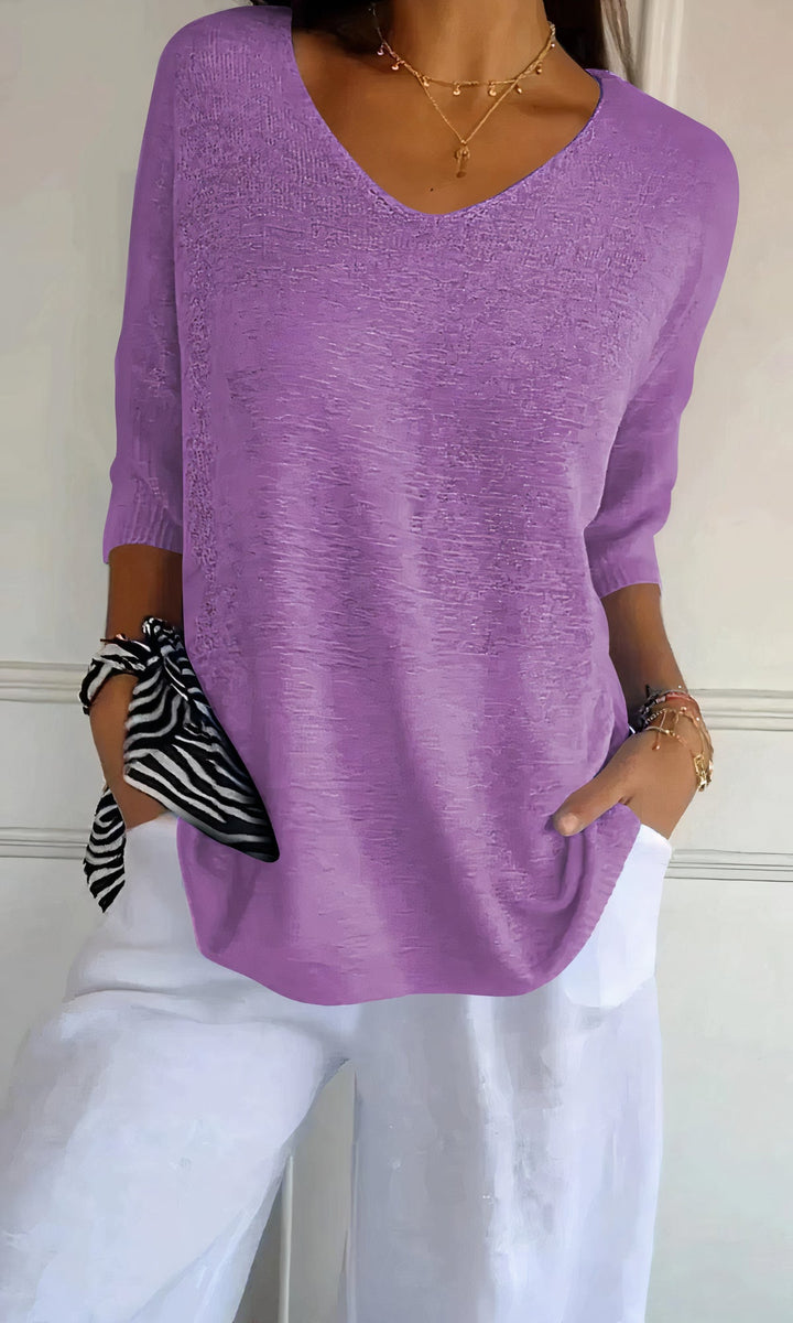 EVI - Knit Top with V-Neck