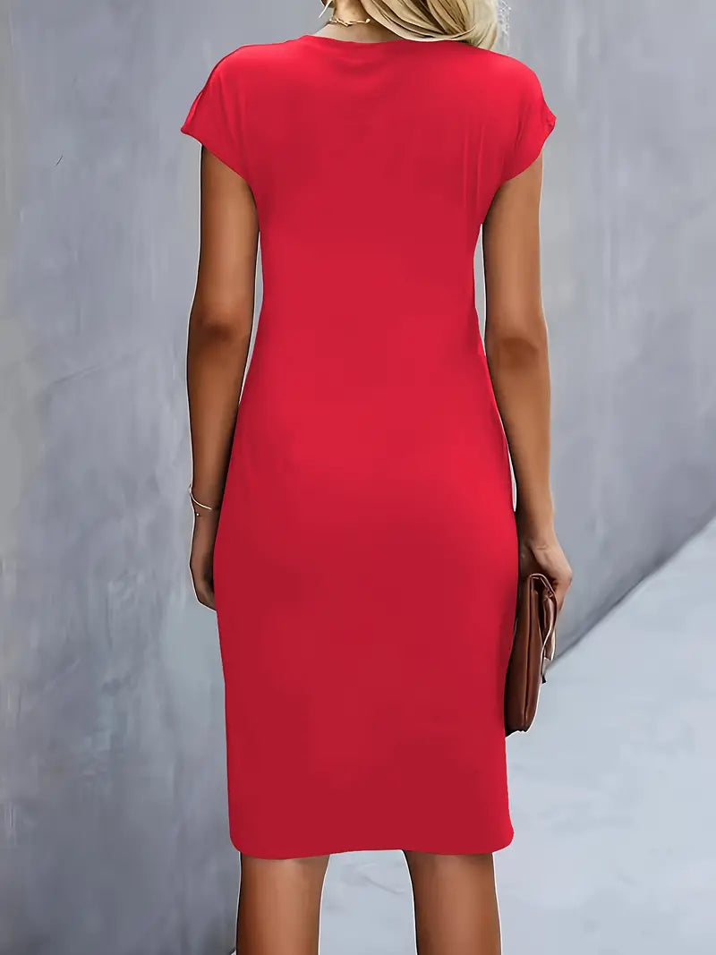 Katrien – Timeless Midi Dress with Flattering Silhouette