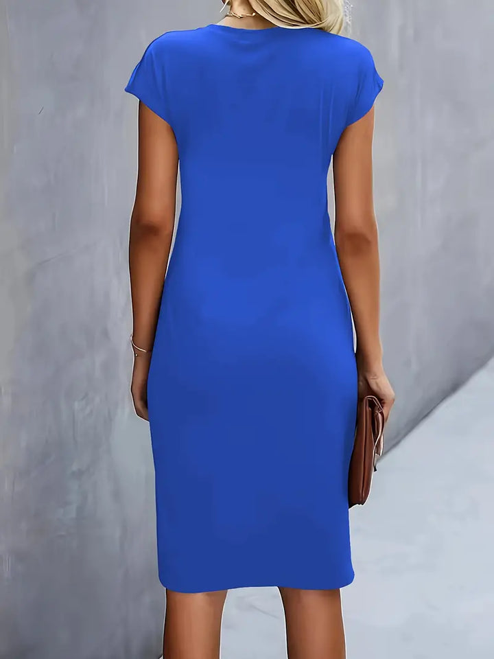 Katrien – Timeless Midi Dress with Flattering Silhouette