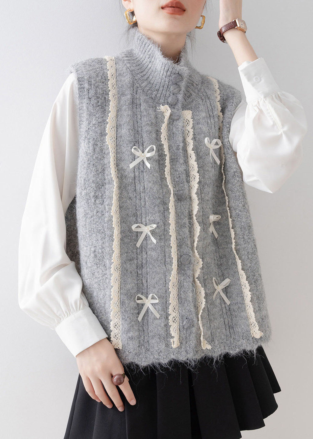Ladies' Vest with Stand-up Collar and Lace Patchwork