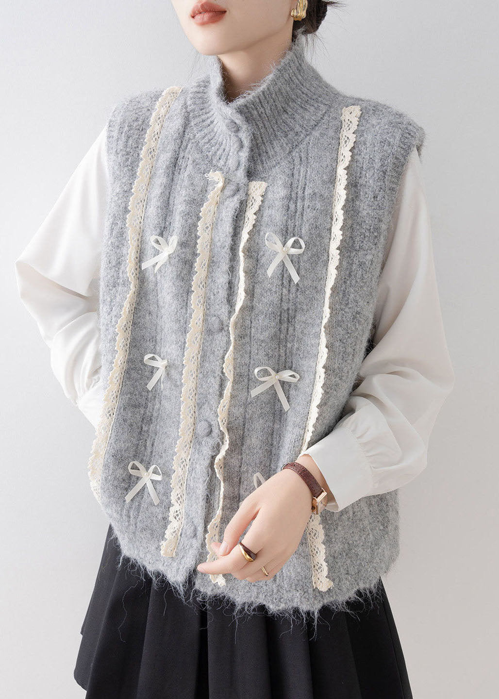 Ladies' Vest with Stand-up Collar and Lace Patchwork
