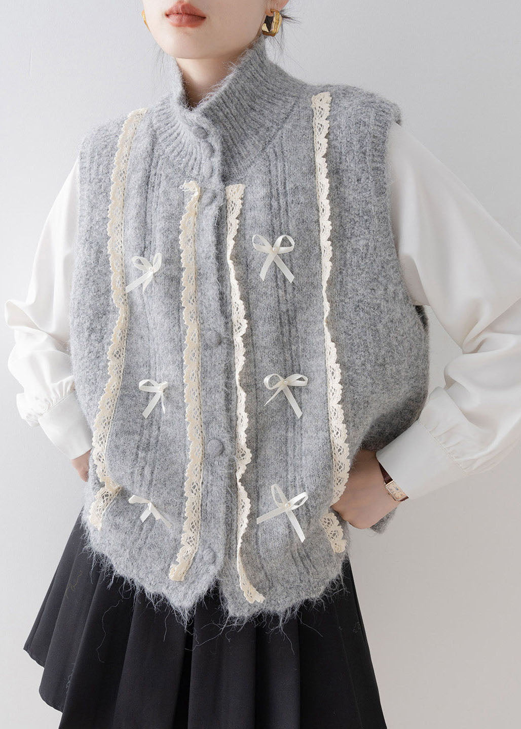 Ladies' Vest with Stand-up Collar and Lace Patchwork