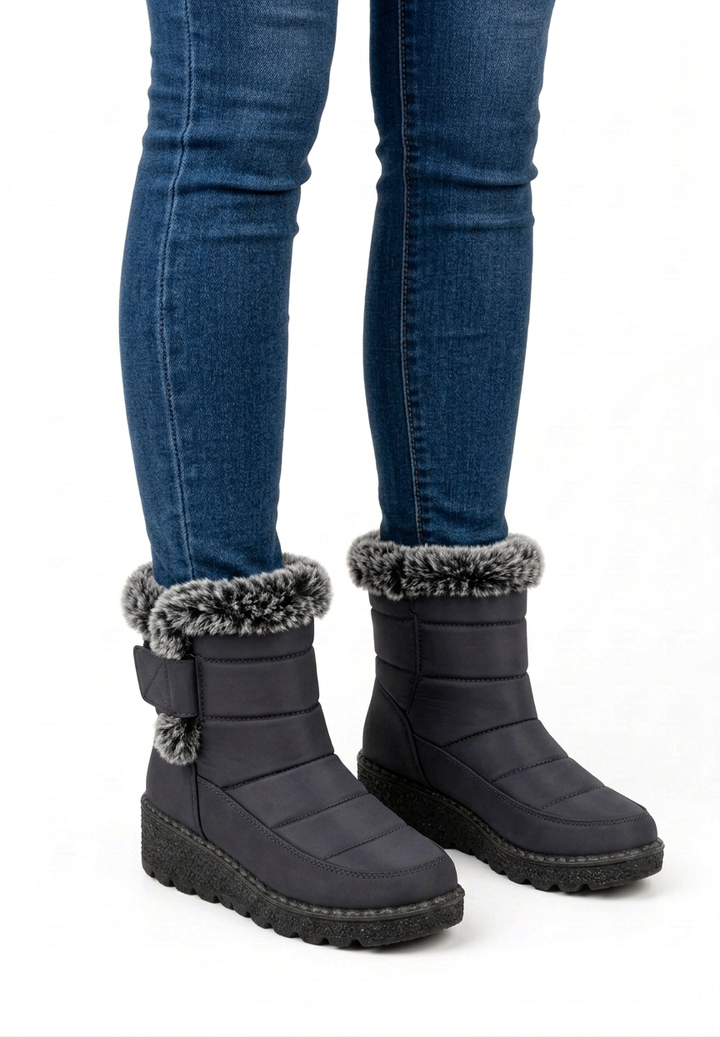 Quilted Winter Boots with Soft Lining and Traction Sole for Women