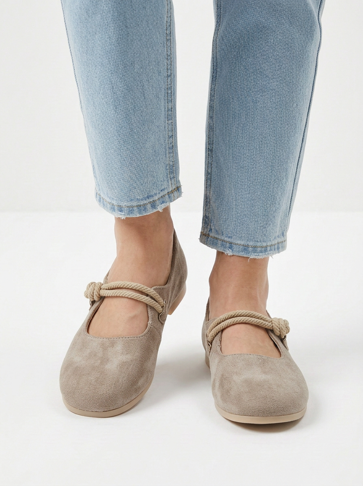 Soft Slip-On Loafers With Bow Detail For Women