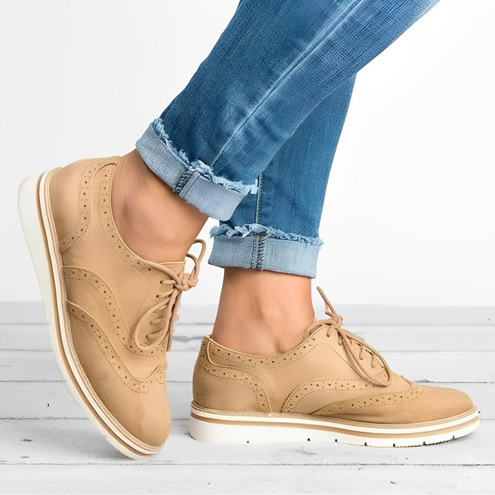 Sloane - Oxford Lace-up Shoes with Cut-out