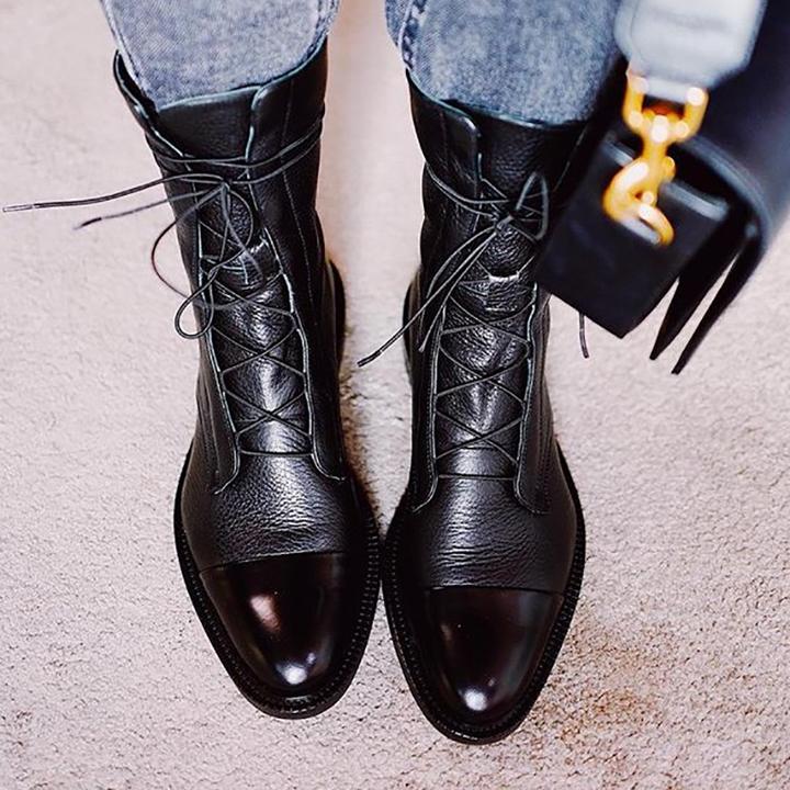 Lucie – Classic Boots for Women, for a Timeless Style