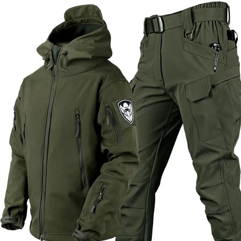 Men's Winter Jacket Windproof Weather Protection with Zipper Pockets